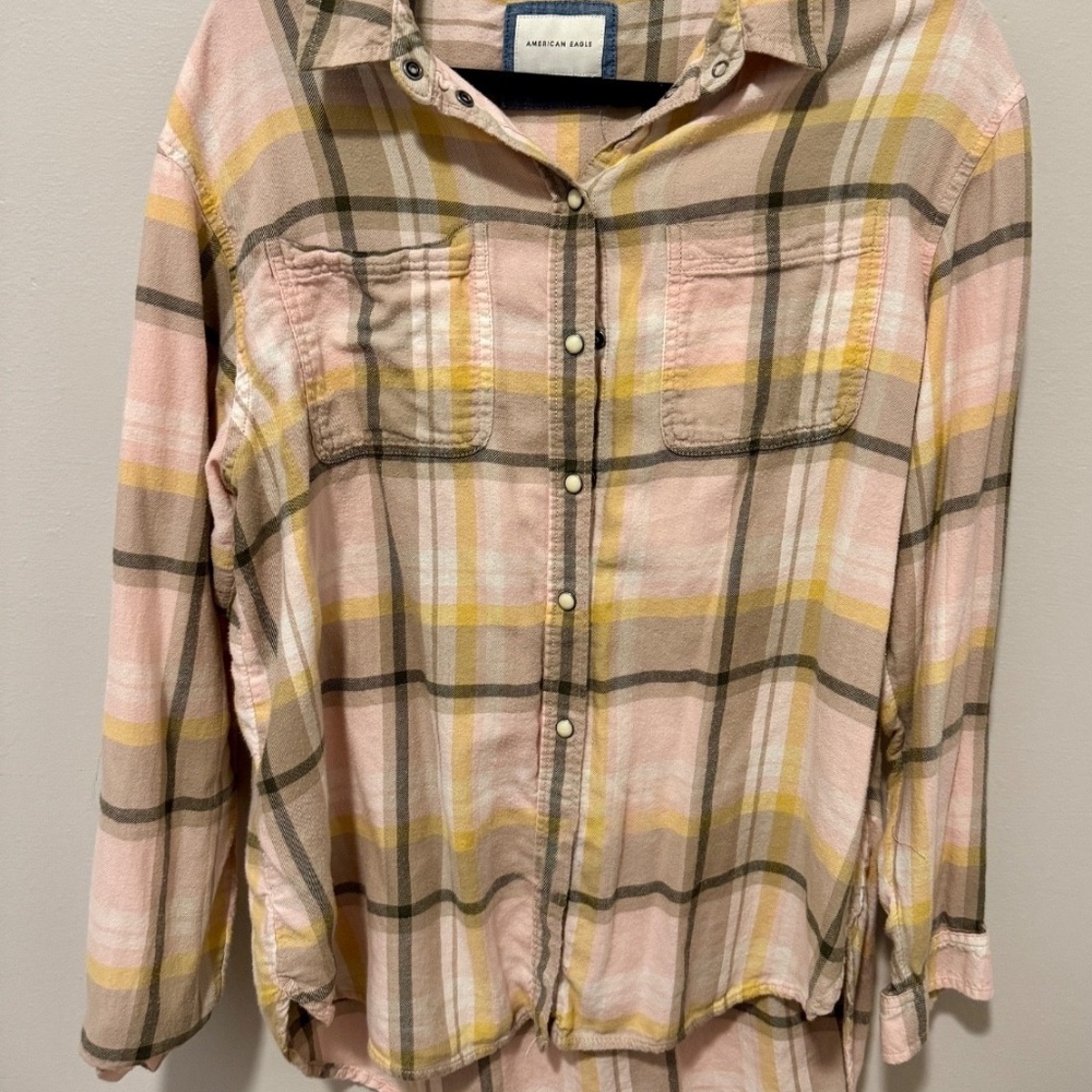 American Eagle Oversized Pearl Snap Flannel Shirt, Women's Small, Pink Plaid